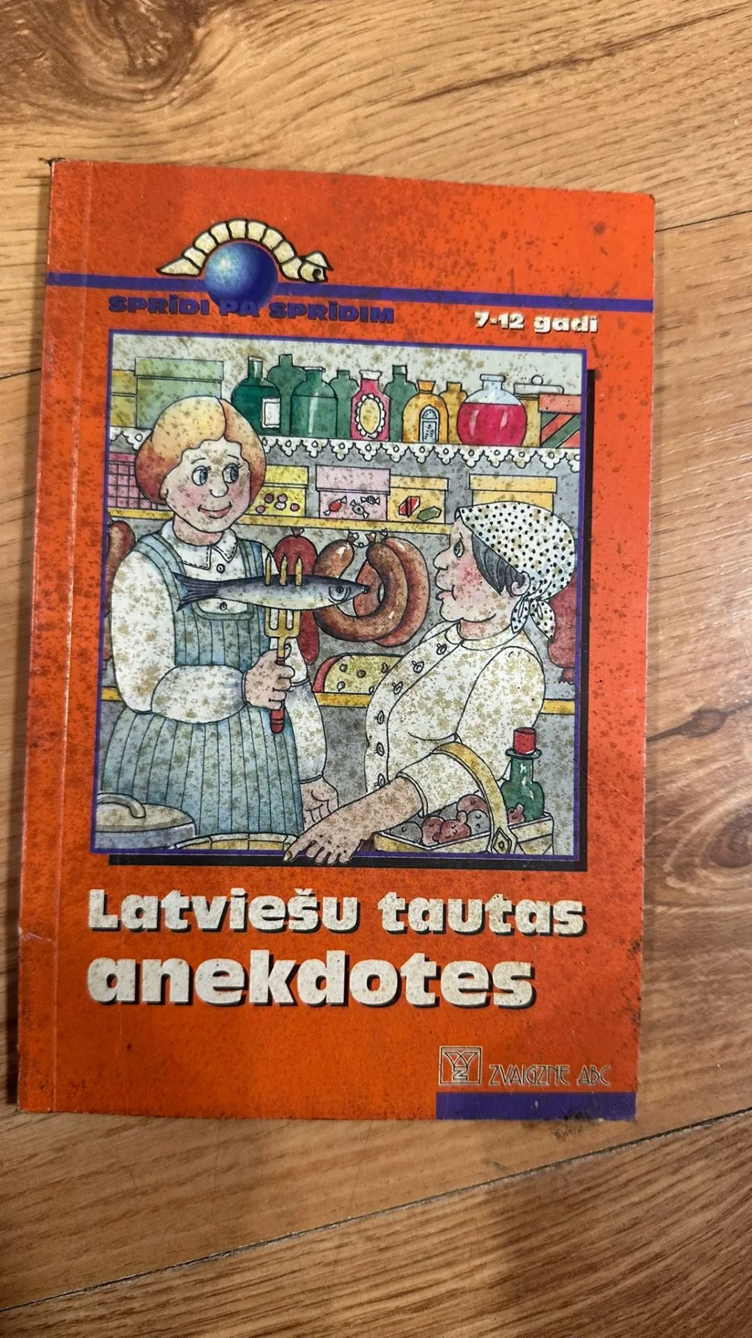 Latviešu tautas anekdotes