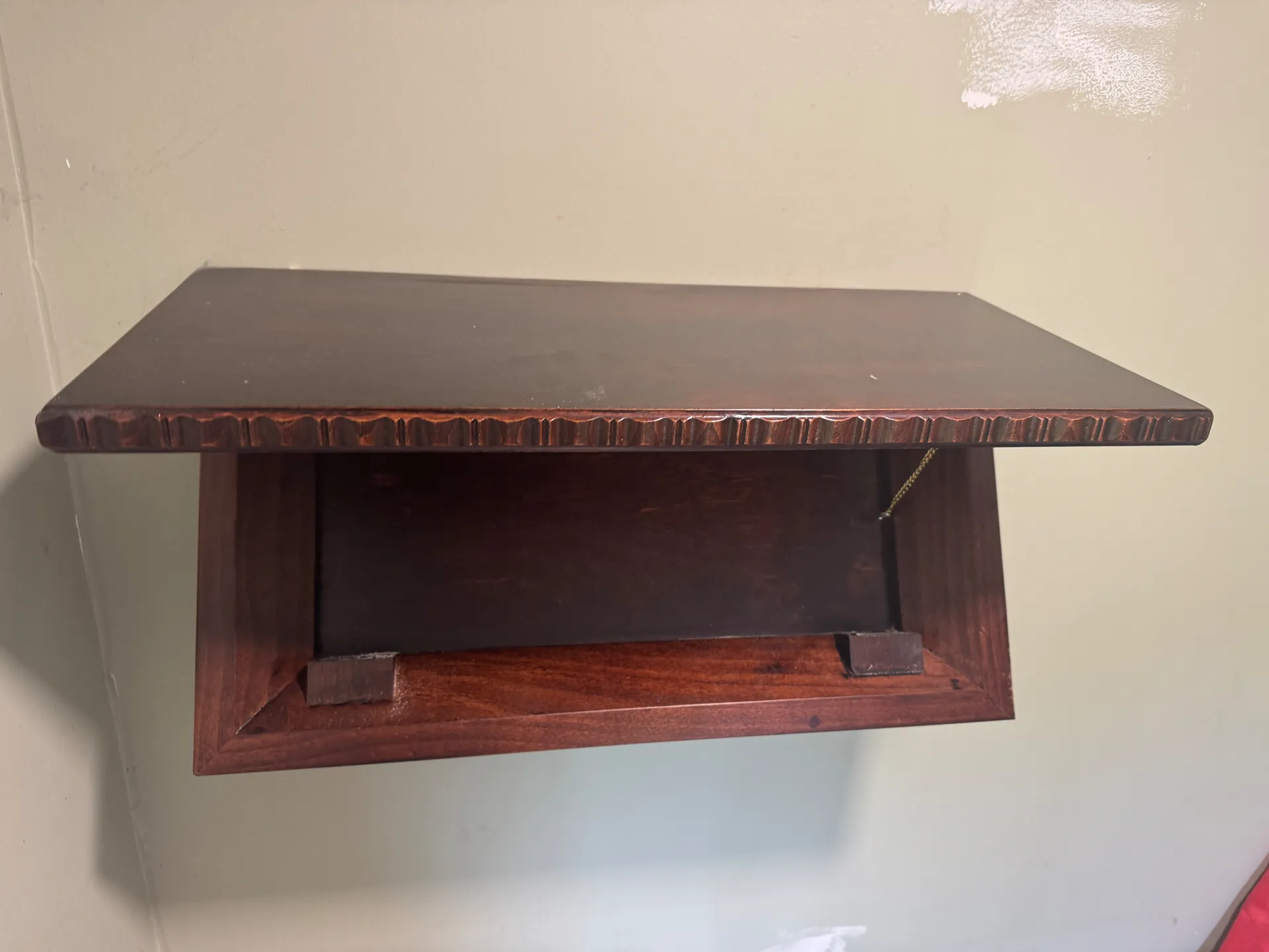 Slepenais plaukts 60x30