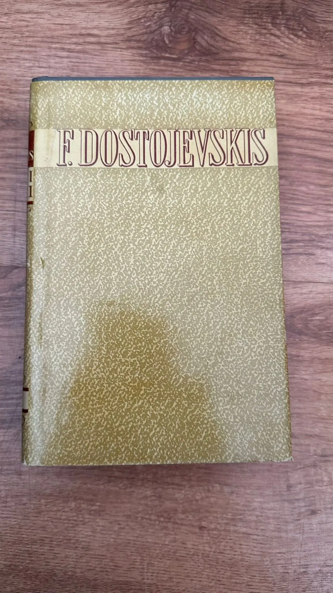 F. Dostojevskis grāmata
