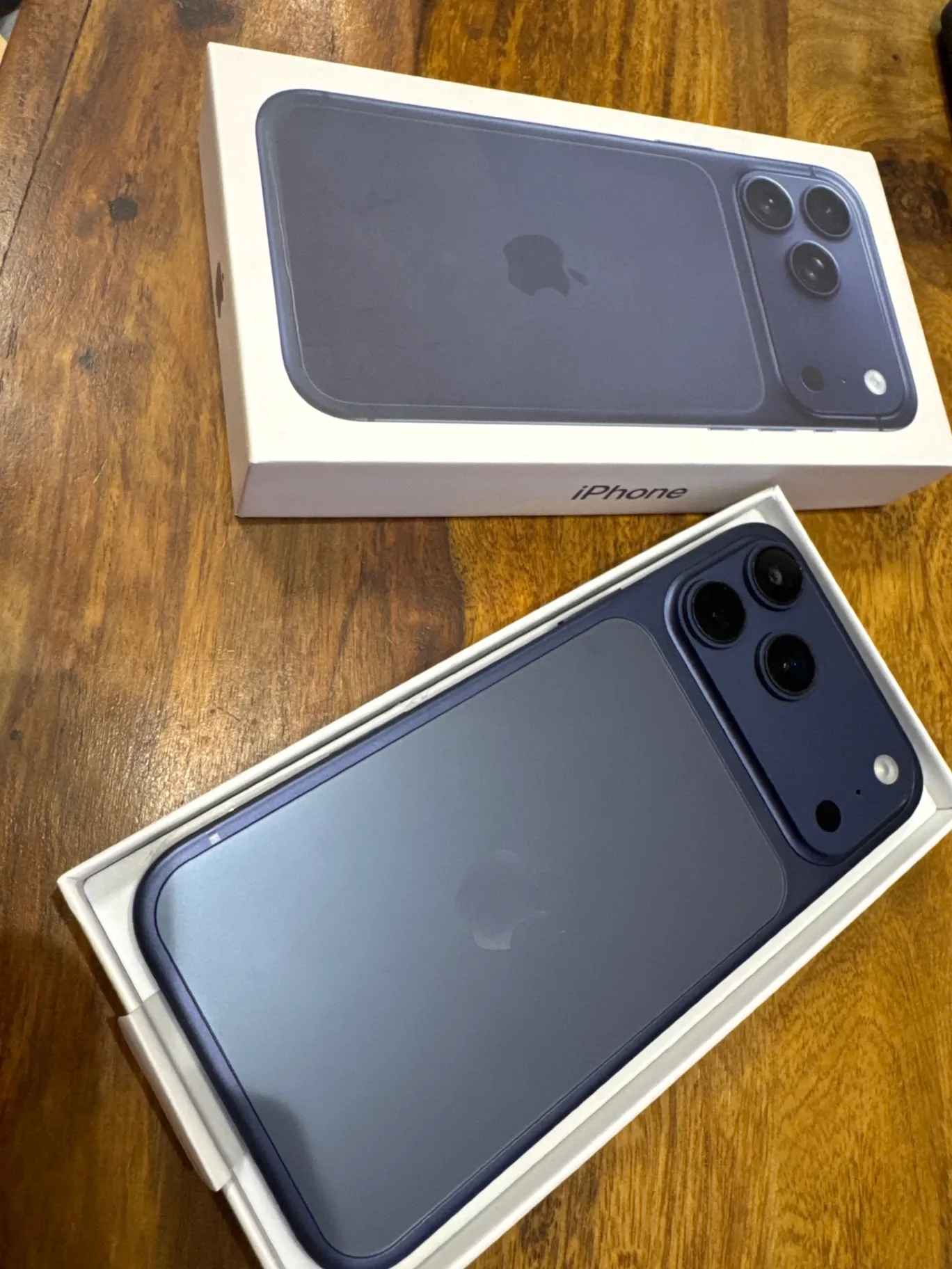 Iphone 17 pro max replika uz androida