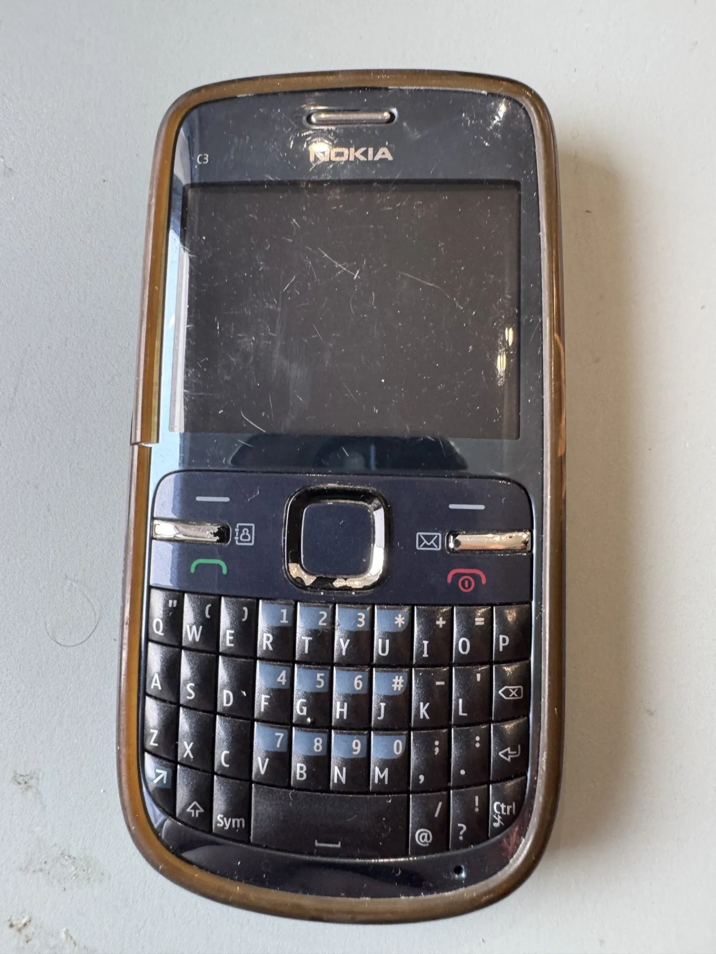 Nokia mobilais telefons