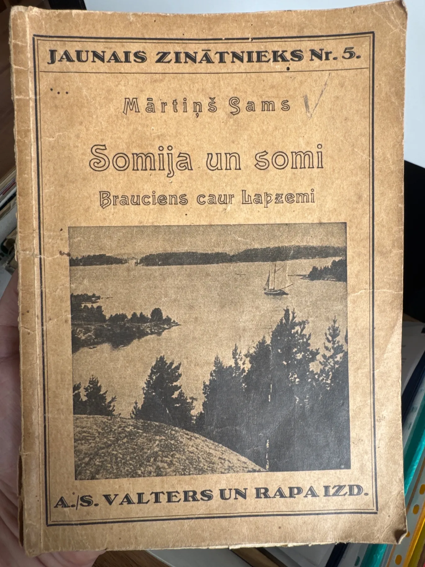 Retā grāmata "Somija un somi"