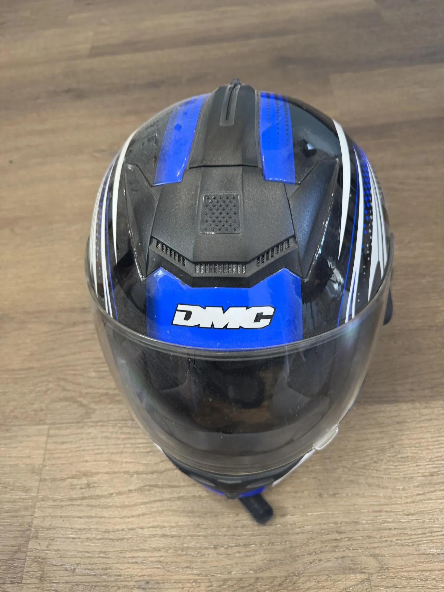 DMC Motociklu ķivere (Melnā/ zilā)