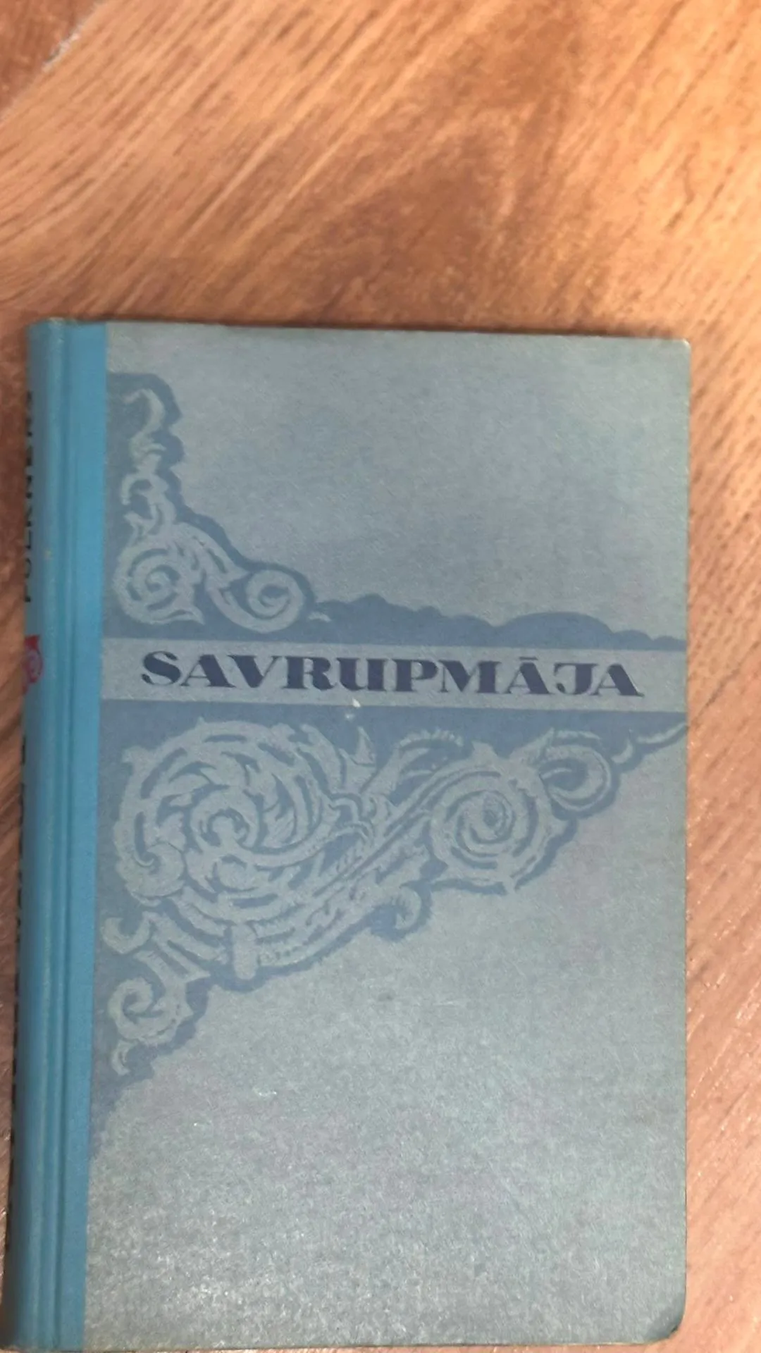 Viljama Folknera romāns "Savrupmāja"