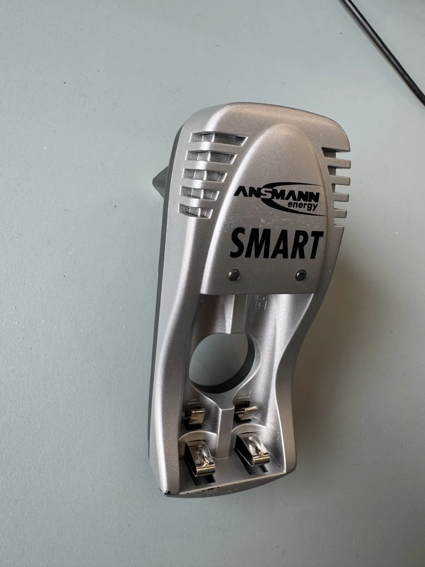 Ansmann Energy Smart bateriju lādētājs (2 vietu)