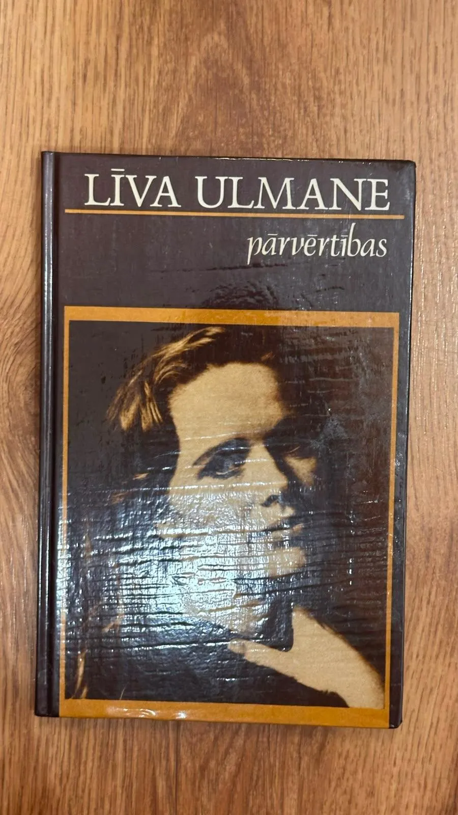 Līva Ulmane - Pārvertības (Grāmata)