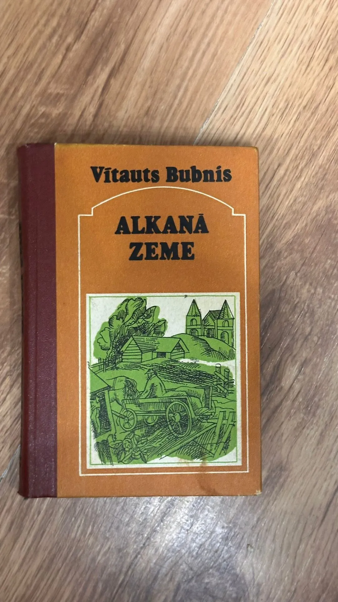 Vērtīga grāmata "Alkanā zeme" - Vitauts Būmnis