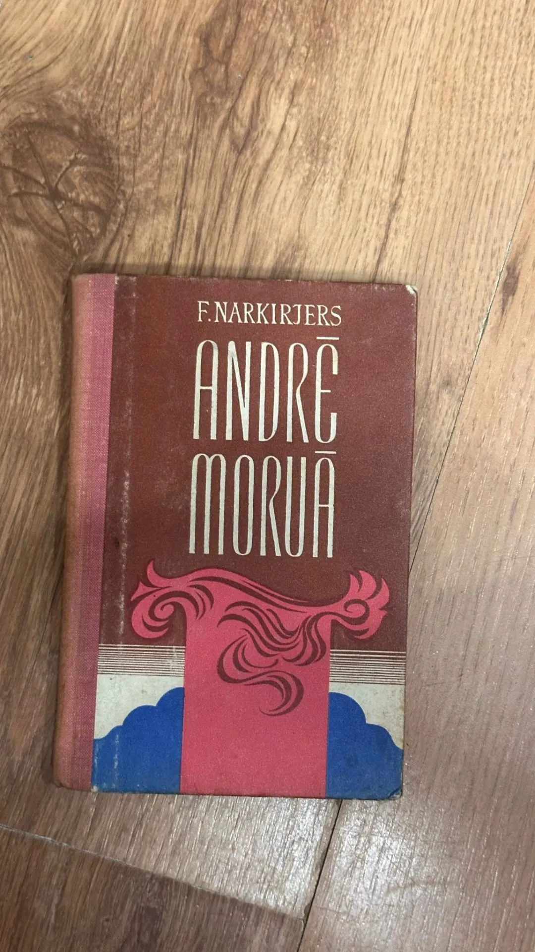 Andre Morua grāmata