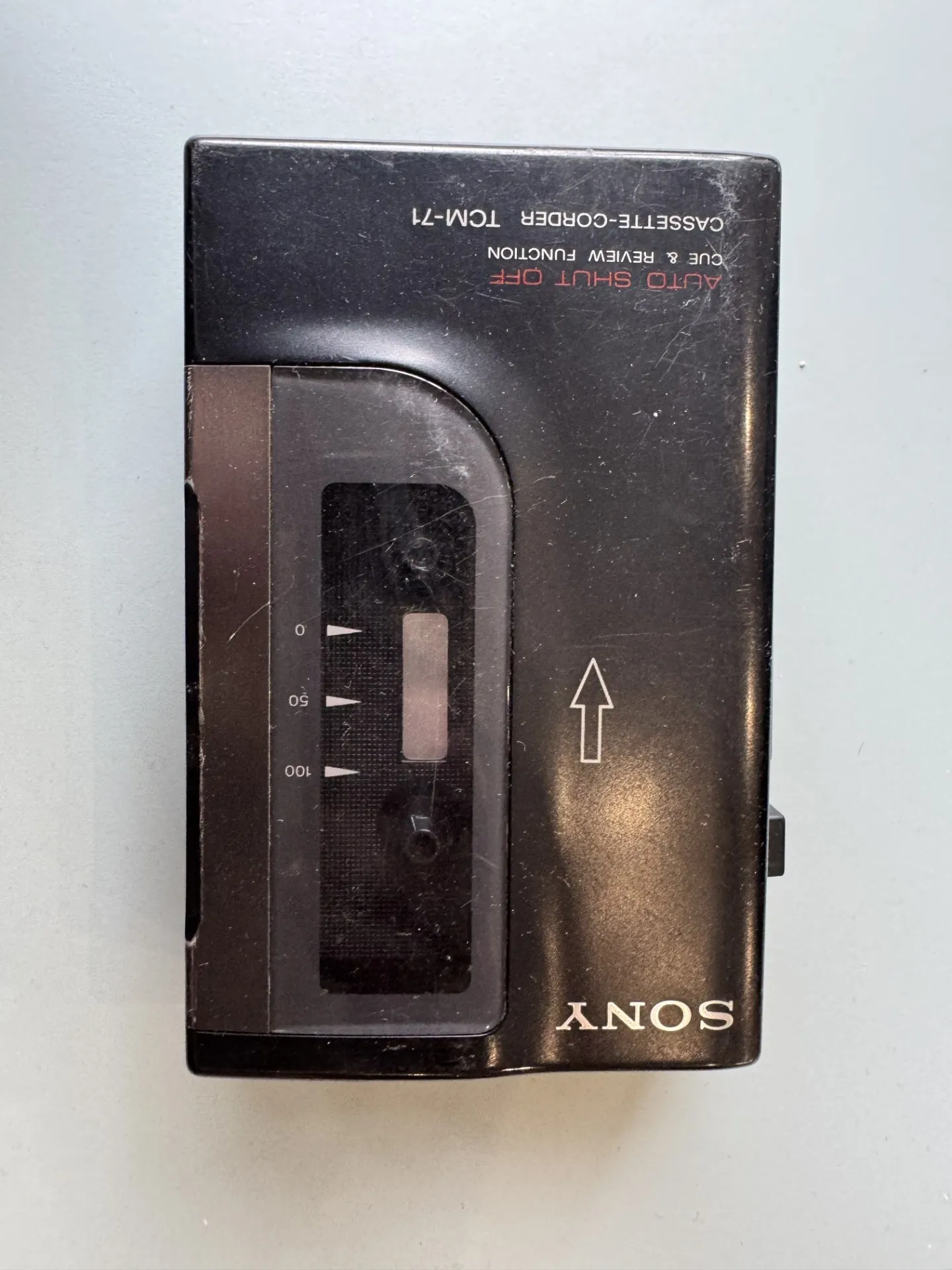 Sony TCM-71 kasešu diktofons / atskaņotājs (retro)