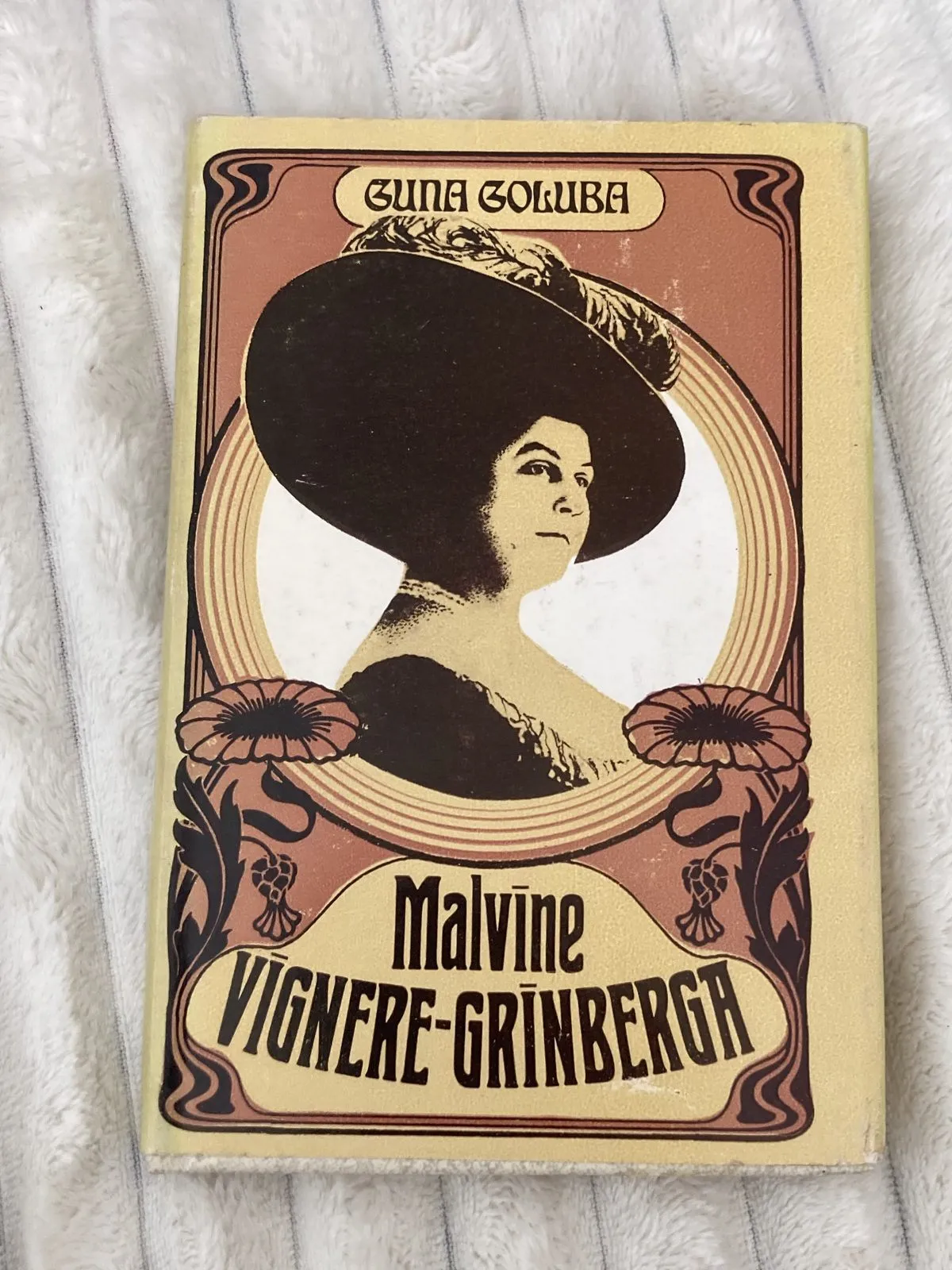 Guna Goluba – Malvīne Vīgnere-Grīnberga 12