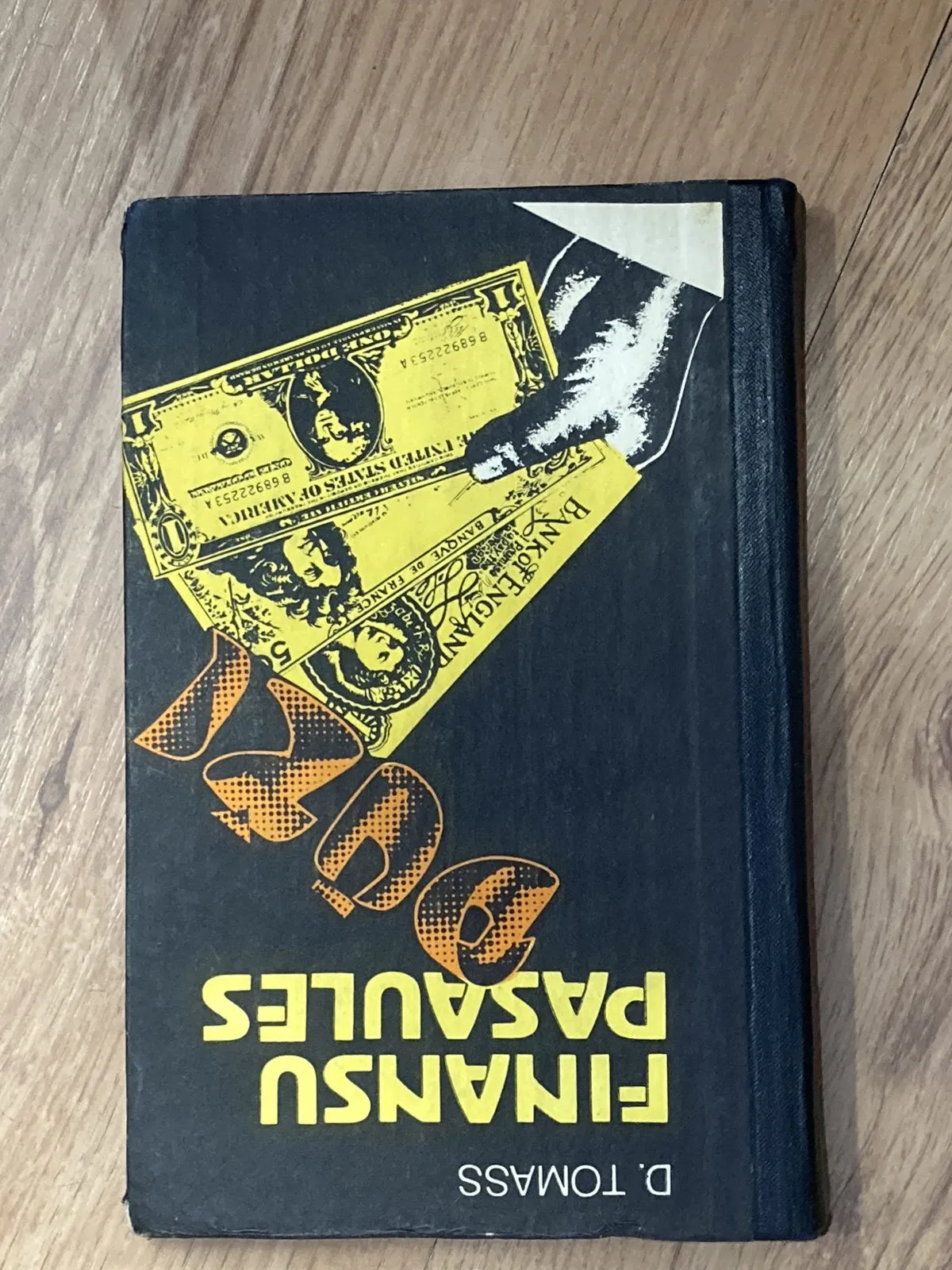D. Tomass – Finansu pasaules dūži 19