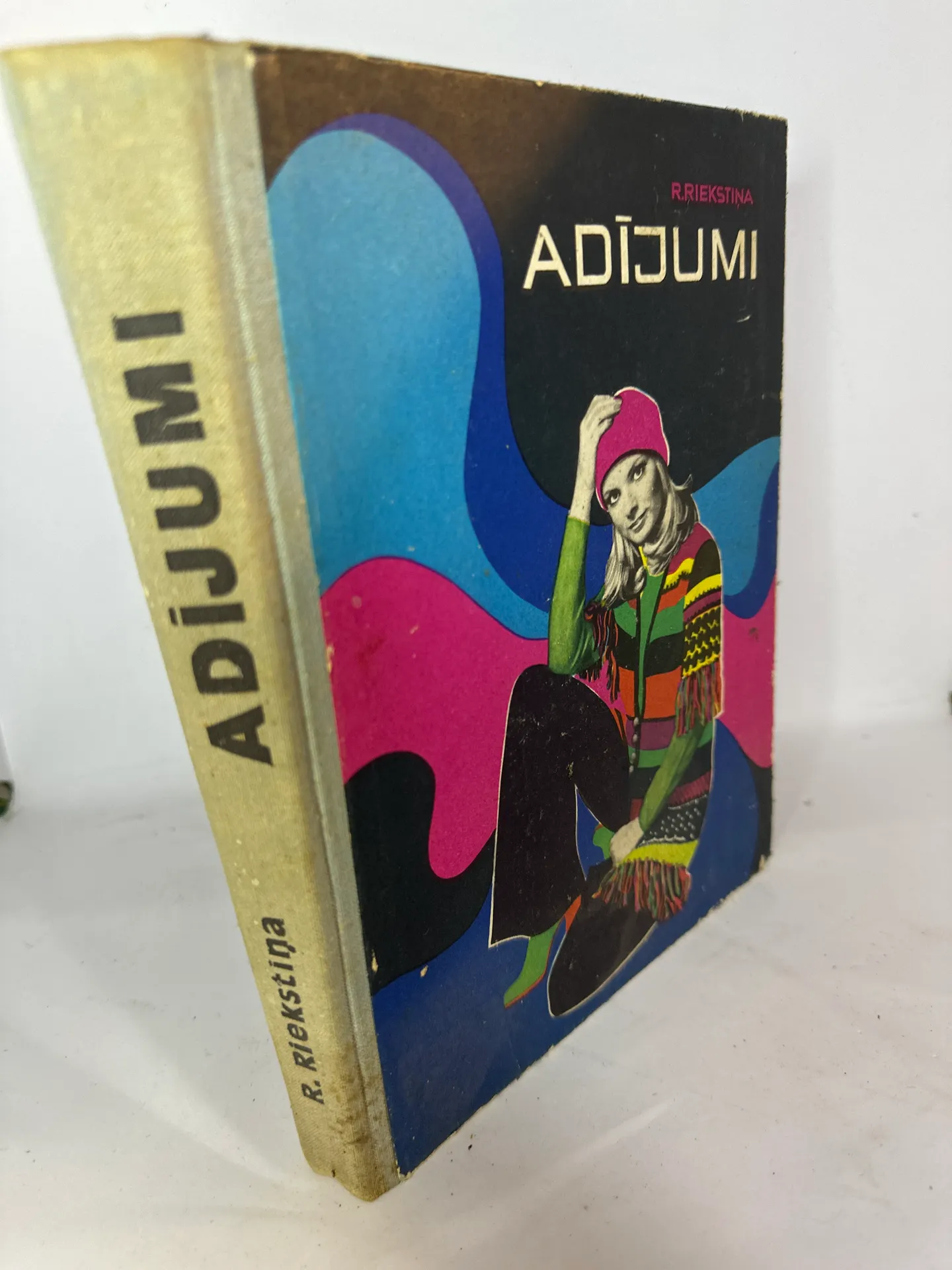 Adījumi