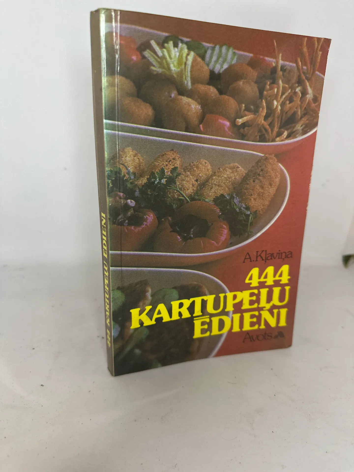 444 Kartupeļu ēdieni