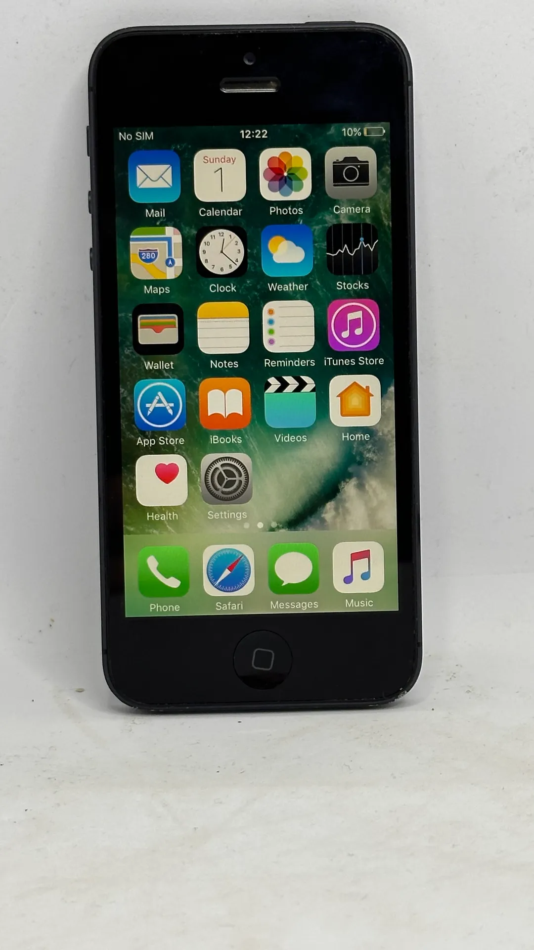 Lietots iPhone ar lielisku stāvokli - ātrs un funkcionāls!
