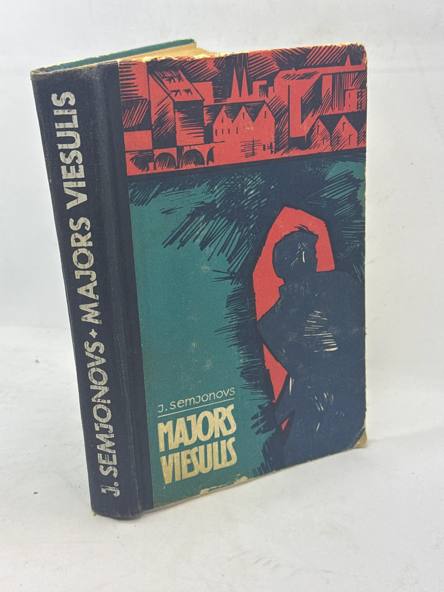 Grāmata 'Majors Viesulis'