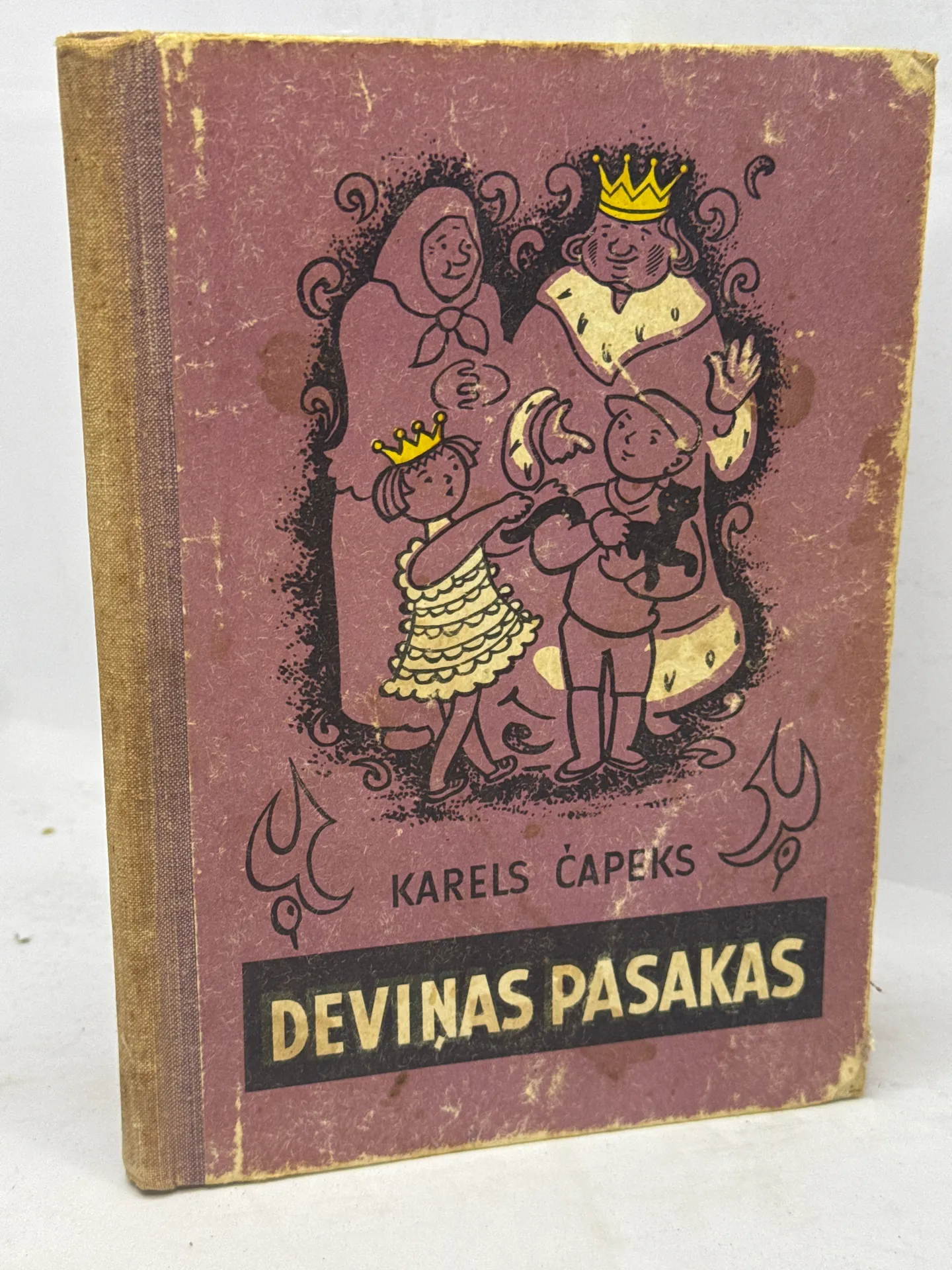 Retā grāmata "Deviņas pasakas"