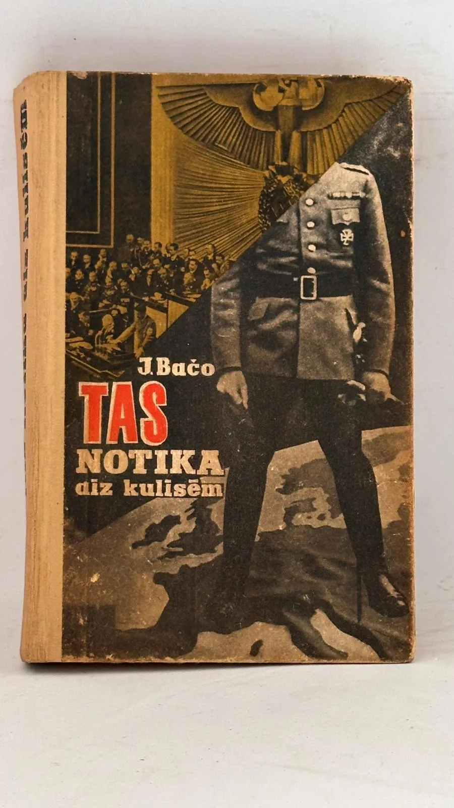 Grāmata 'Tas notika aiz kulisēm'