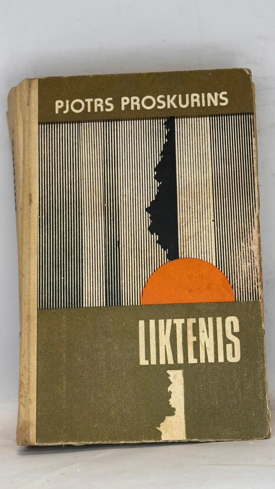 Liktenis
