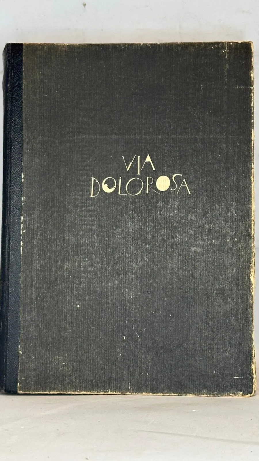 Antika grāmata "Via Dolorosa"