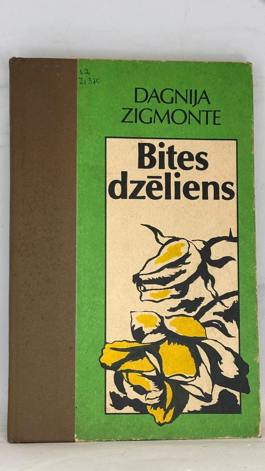 Dagnijas Zigmontes grāmata "Bites dzēliens"