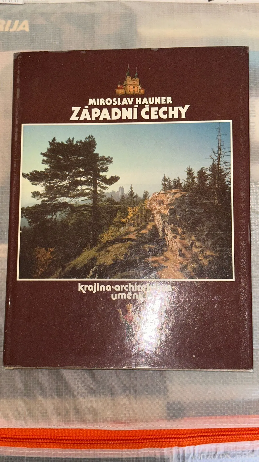 Kнига 'Zapadni Čechy' Miroslav Hauner
