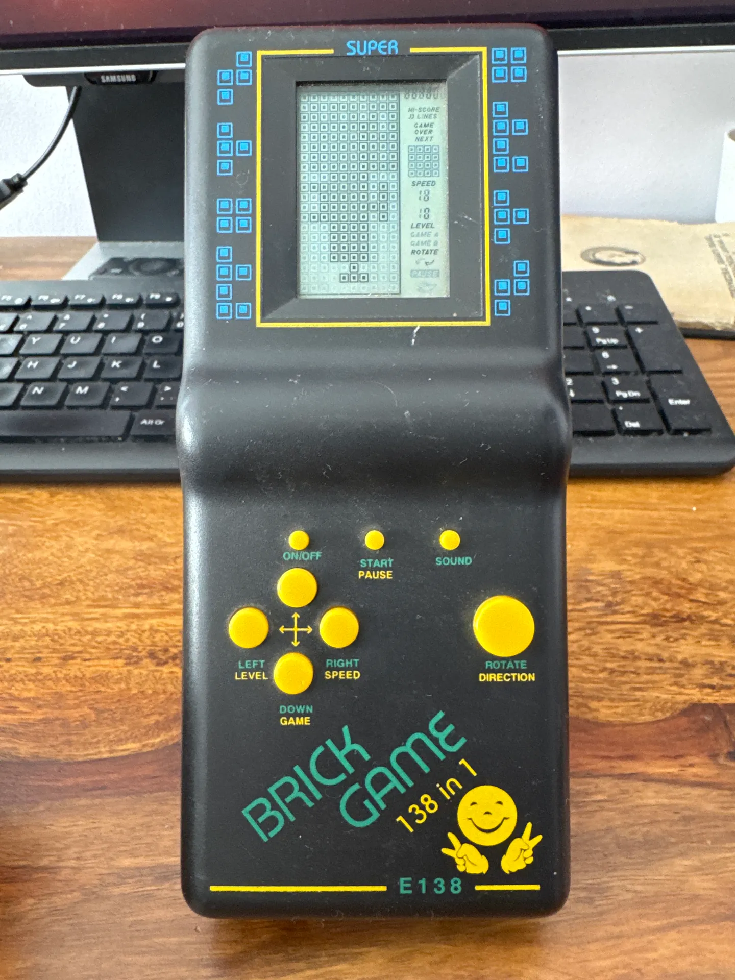 Retro spēļu konsole - Brick Game 138 in 1