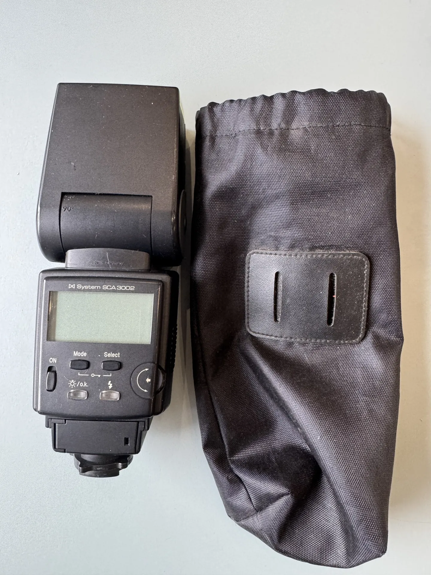 Foto zibspuldze System SCA 3002 ar somu