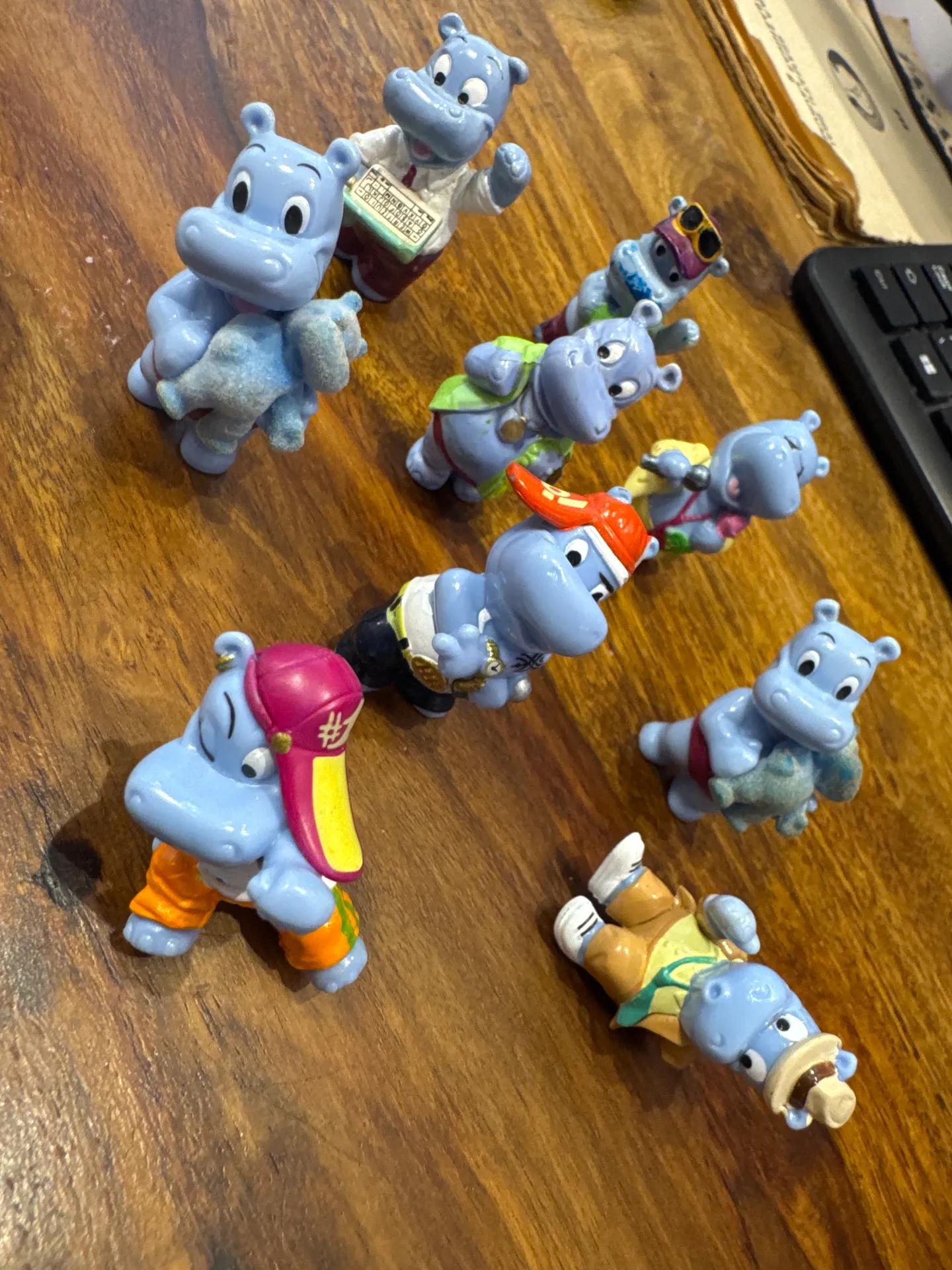Hipopotāmu kinder surprise figūriņas 