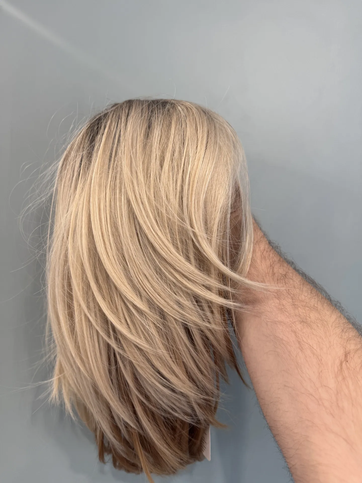 Blondīne Parūka