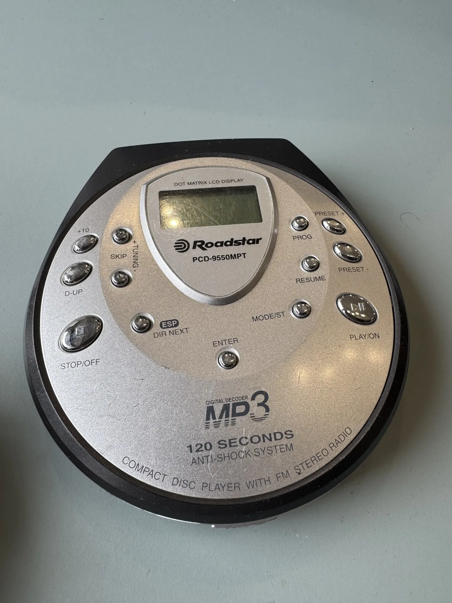 Roadstar PCD-9550MPT MP3 CD atskaņotājs