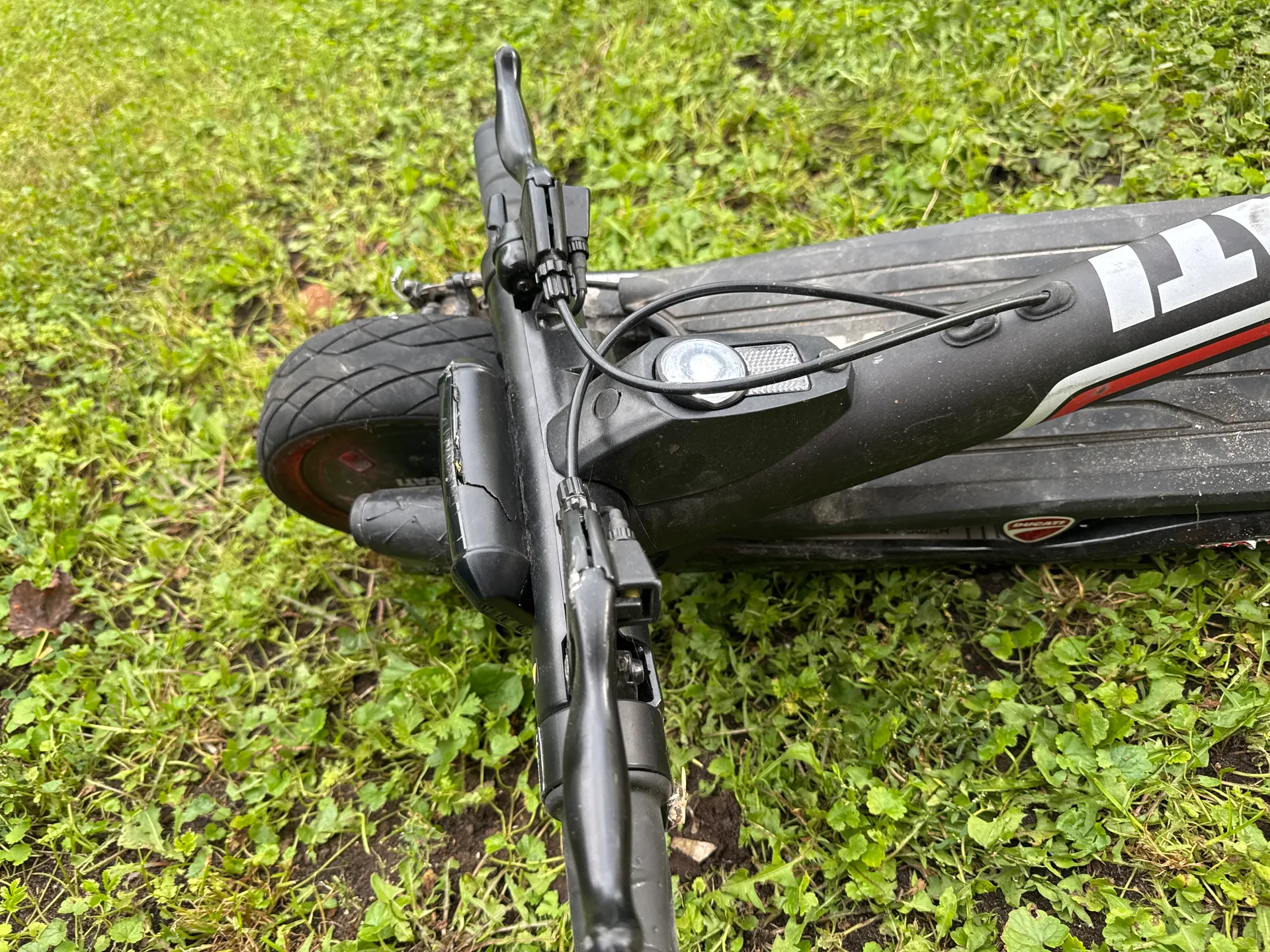 Elektriskais skūteris Ducati